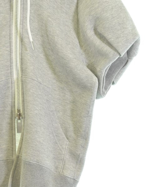 sacai เสื้อฮู้ด