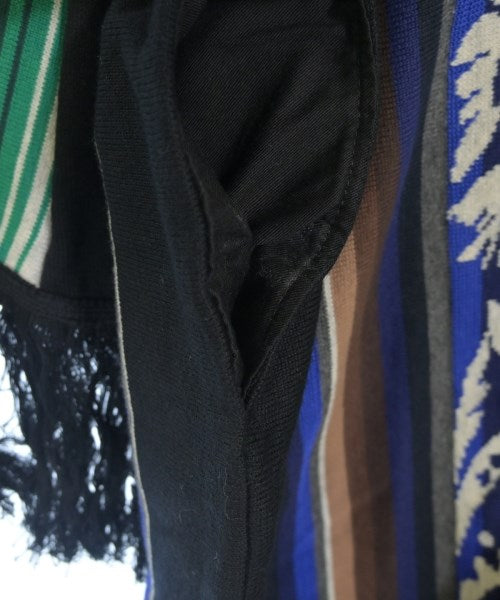 sacai เสื้อกันหนาว