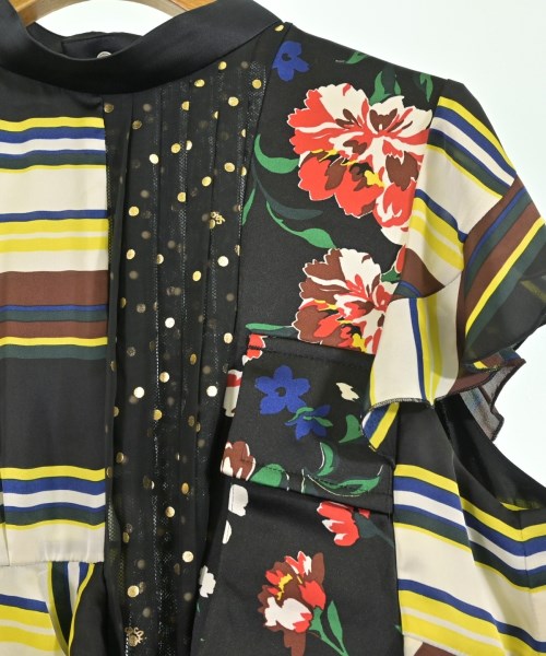 sacai เสื้อสตรี