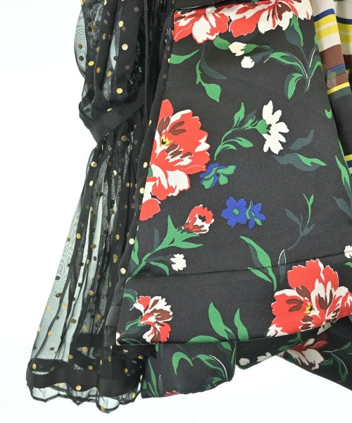 sacai เสื้อสตรี