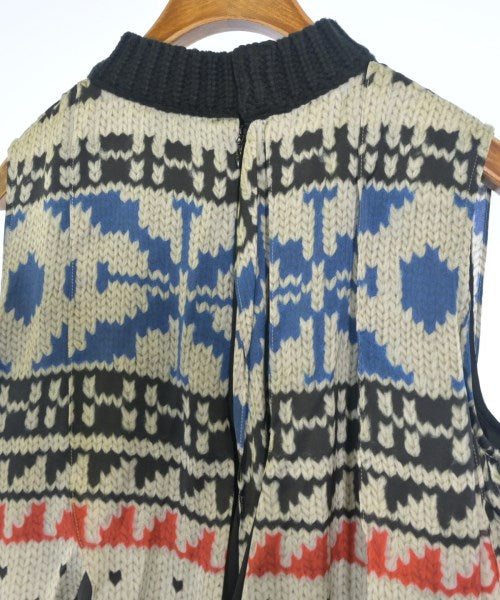 sacai เสื้อสตรี