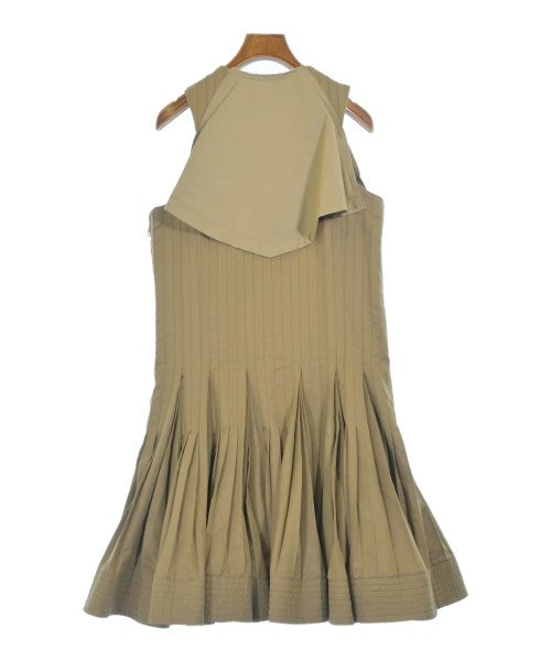 sacai ชุดเดรส