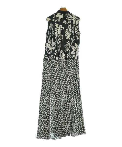 sacai ชุดเดรส
