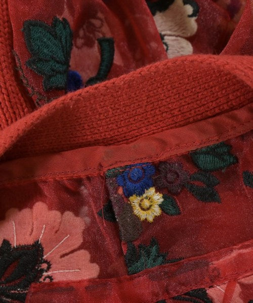 sacai เสื้อกันหนาว