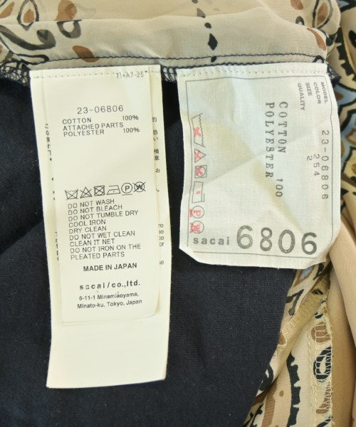 sacai เสื้อยืด/เสื้อท็อปส์