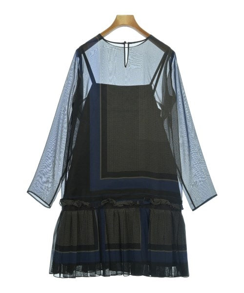sacai ชุดเดรส