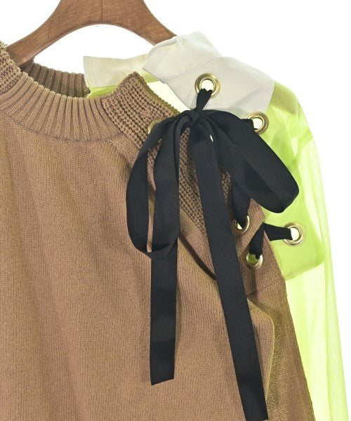 sacai เสื้อกันหนาว