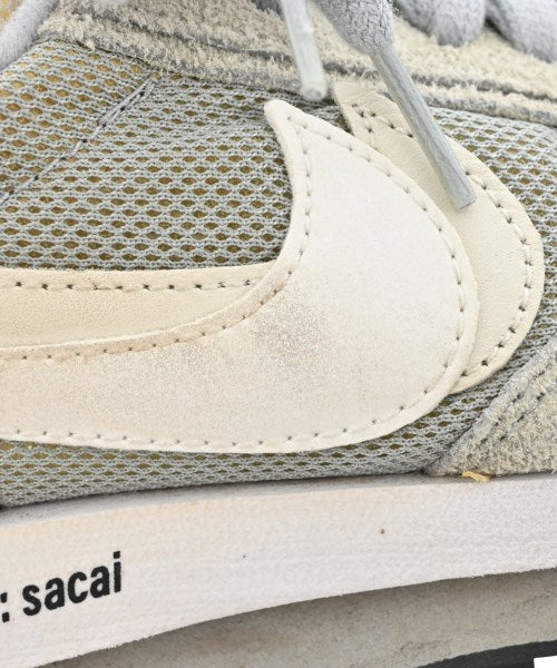 sacai รองเท้าผ้าใบ
