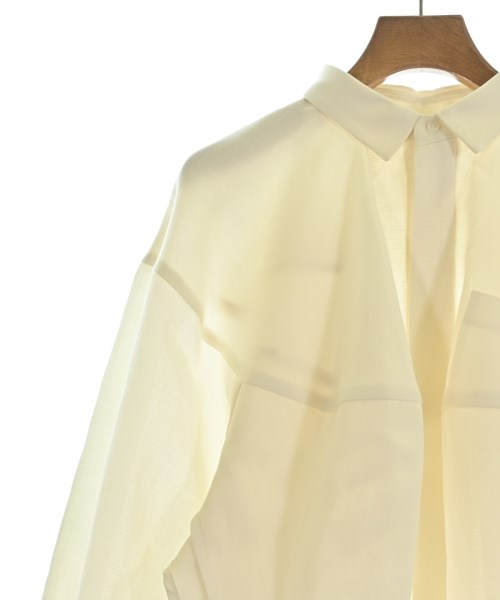 sacai เสื้อสตรี