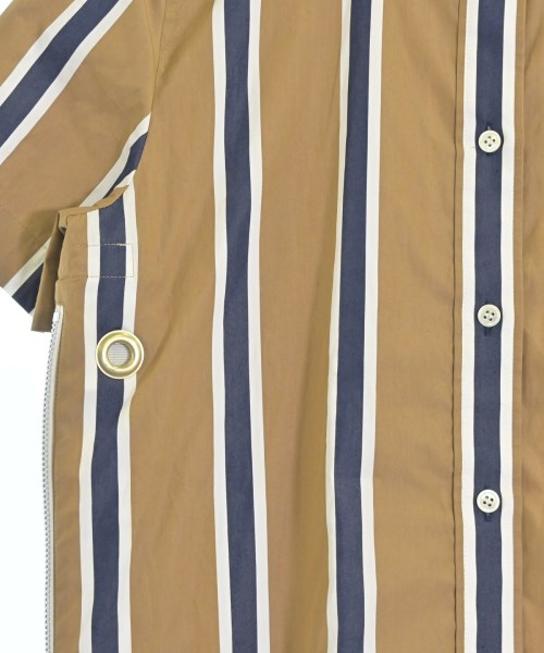 sacai เสื้อลำลอง