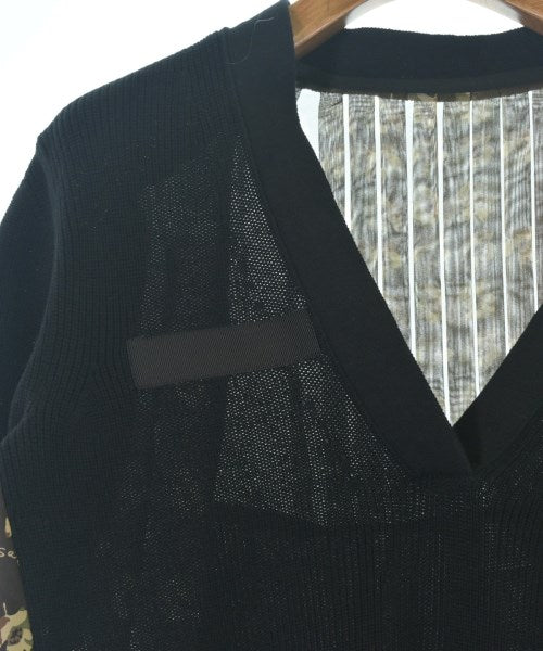 sacai เสื้อกันหนาว