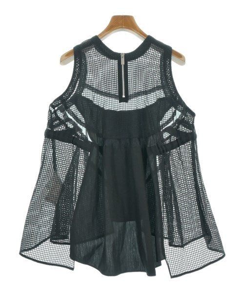 sacai เสื้อลำลอง
