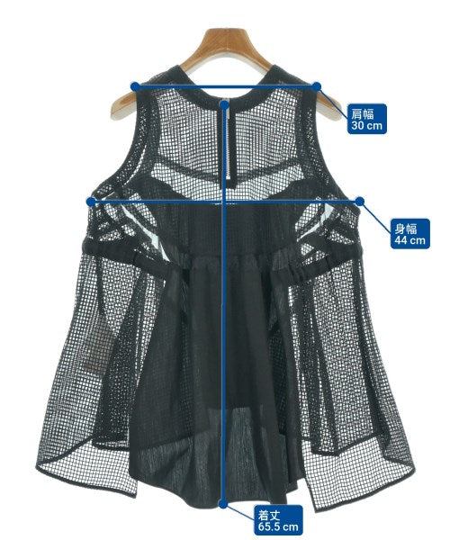 sacai เสื้อลำลอง