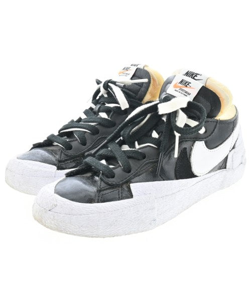 sacai รองเท้าผ้าใบ