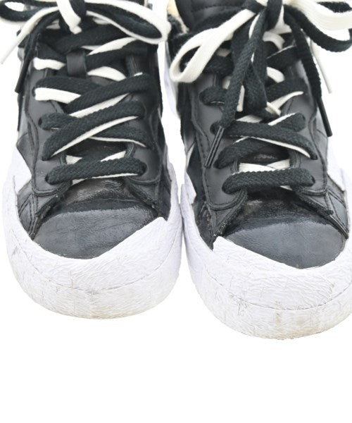sacai รองเท้าผ้าใบ