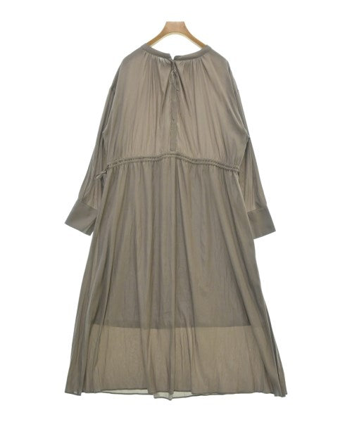 ROSSO ชุดเดรส