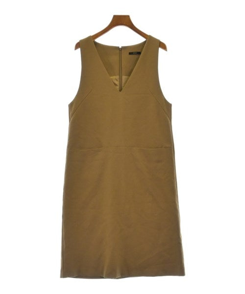 ROSSO ชุดเดรส