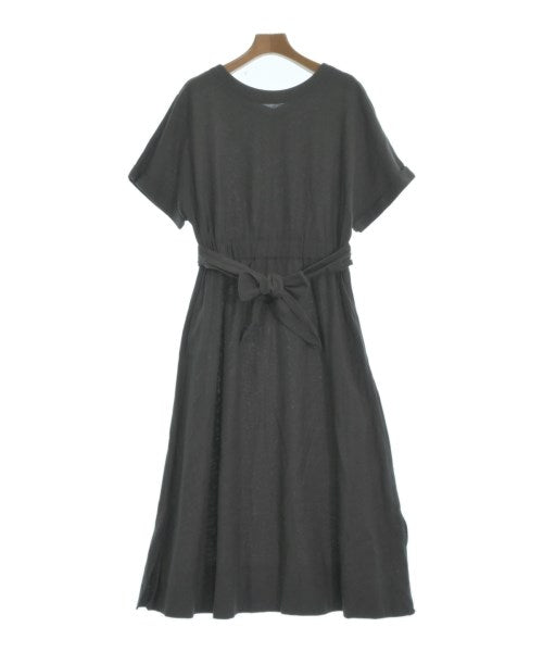 ROSSO ชุดเดรส