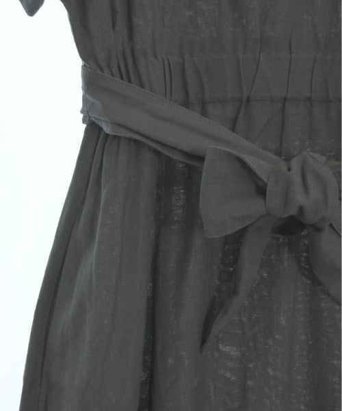 ROSSO ชุดเดรส