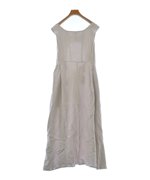 ROSSO ชุดเดรส