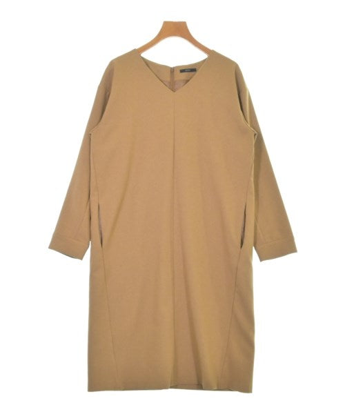 ROSSO ชุดเดรส