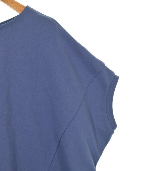 ROSSO เสื้อยืด/เสื้อท็อปส์