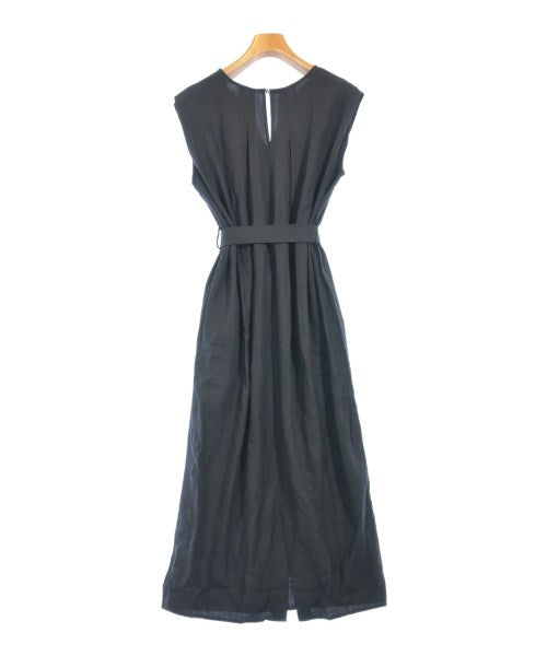 ROSSO ชุดเดรส