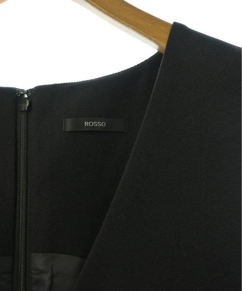 ROSSO ชุดเดรส