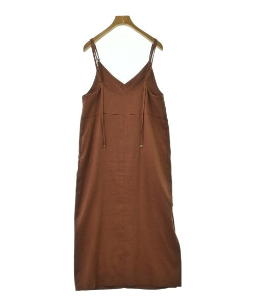 ROSSO ชุดเดรส