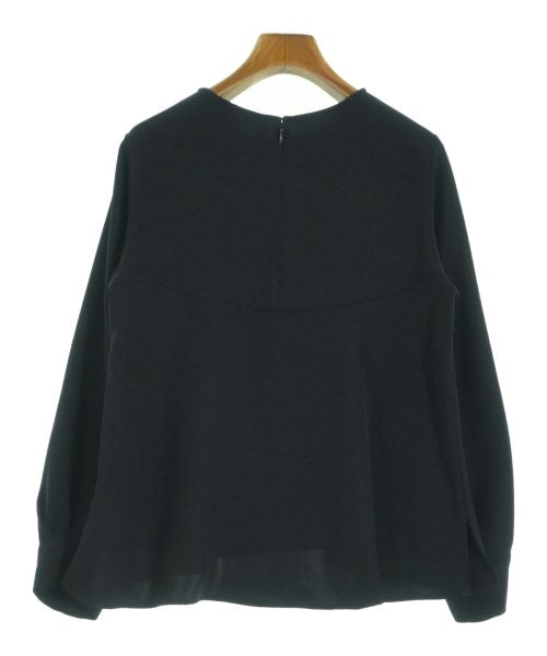 ROSSO เสื้อสตรี