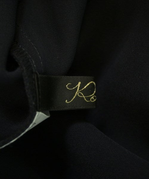 ROSSO เสื้อสตรี