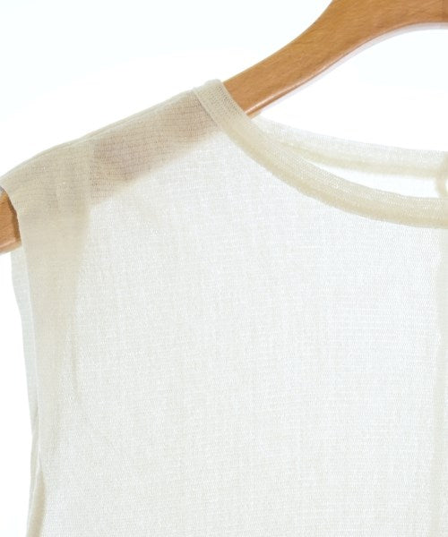 ROSSO แขนกุด