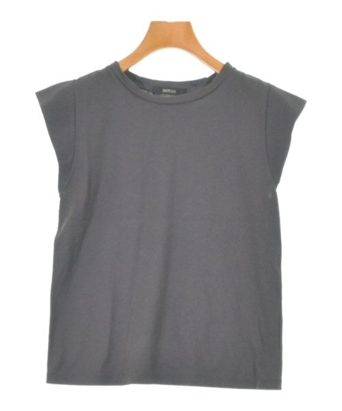 ROSSO เสื้อยืด/เสื้อท็อปส์