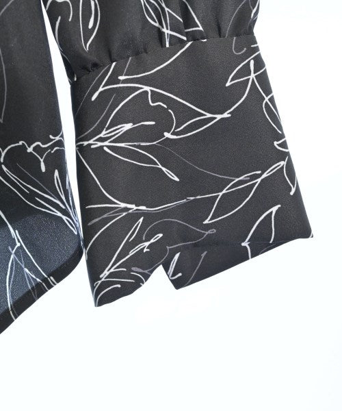ROSSO เสื้อลำลอง