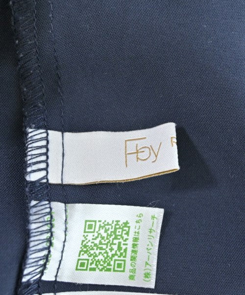 ROSSO เสื้อสตรี