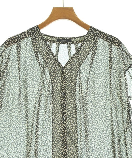 ROSSO เสื้อสตรี