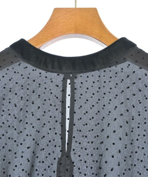 ROSSO เสื้อสตรี