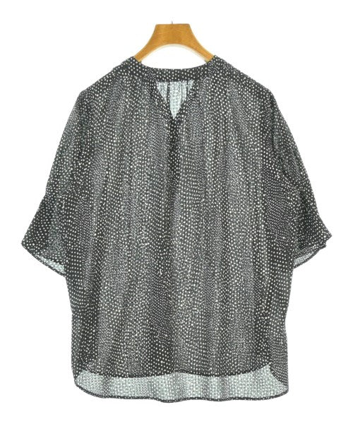 ROSSO เสื้อสตรี