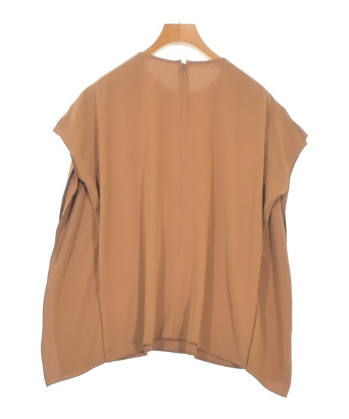 ROSSO เสื้อสตรี
