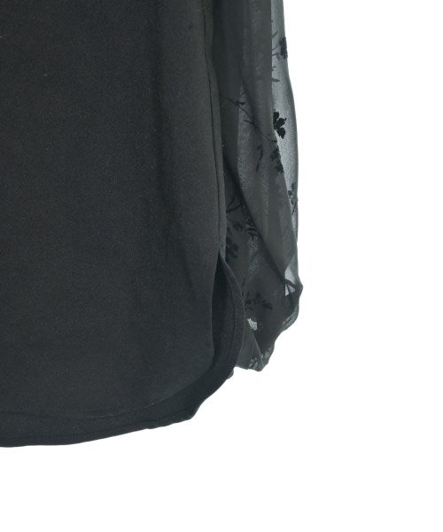 ROSSO เสื้อสตรี