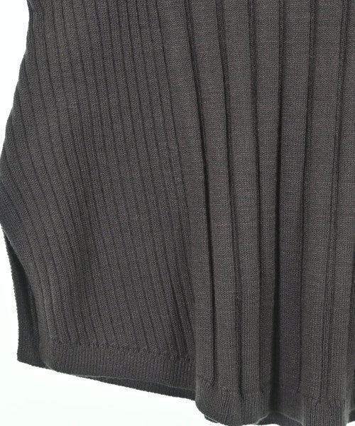 ROSSO เสื้อกันหนาว