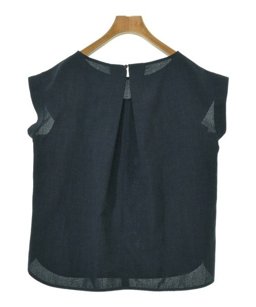 ROSSO เสื้อสตรี