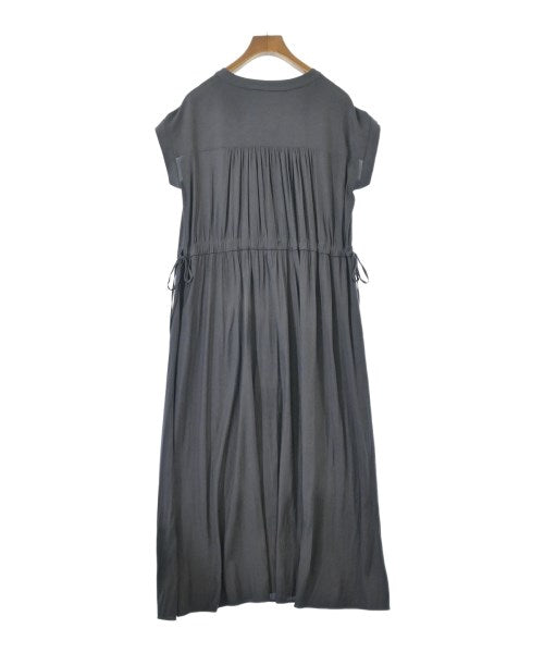 ROSSO ชุดเดรส