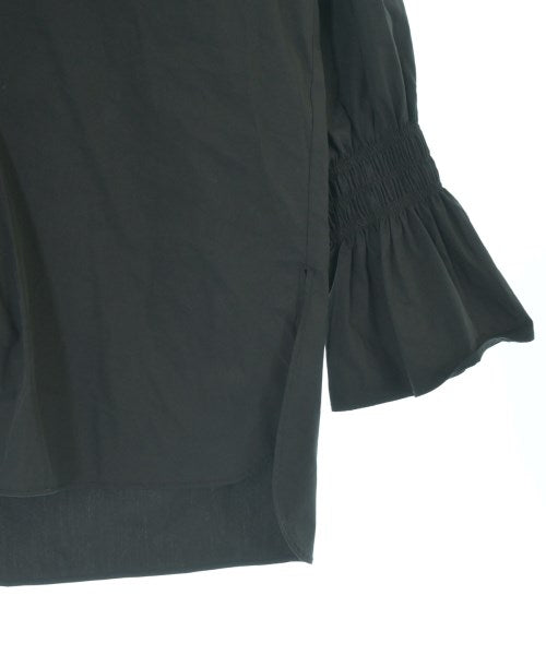 ROSSO เสื้อสตรี