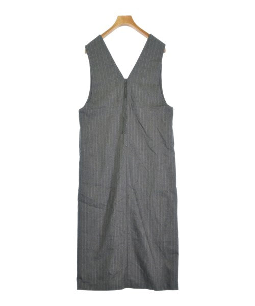 ROSSO ชุดเดรส