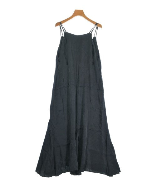 ROSSO ชุดเดรส