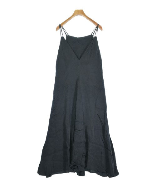 ROSSO ชุดเดรส