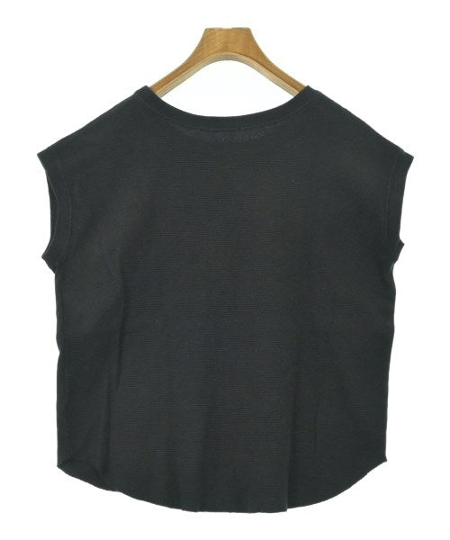 ROSSO เสื้อยืด/เสื้อท็อปส์