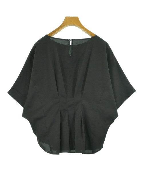 ROSSO เสื้อสตรี