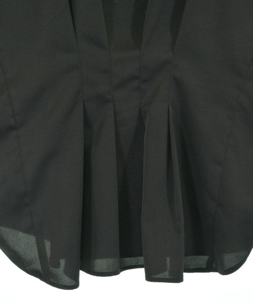 ROSSO เสื้อสตรี